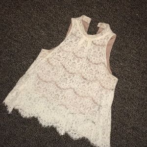 XS cream lace crop top